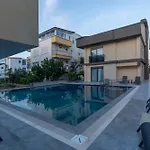 Lara Homes 3*