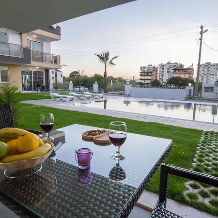 Lara Homes 아파트호텔 안탈리아