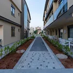 Lara Homes Aparthotel 3*
