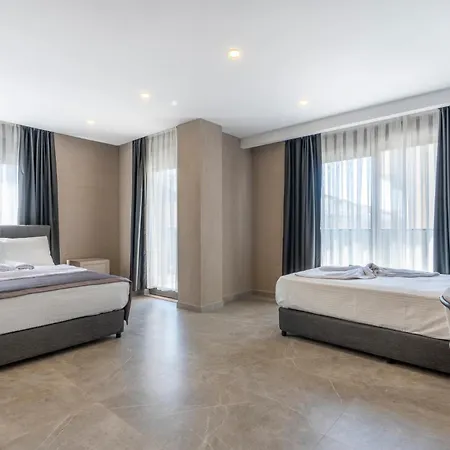 Lara Homes Aparthotel 3*