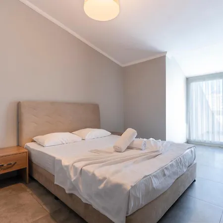 Apartahotel Lara Homes
